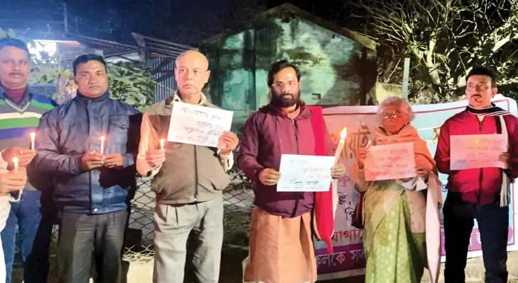বাংলাদেশে ‘ছায়ানট’ ধ্বংসে ব্যথিত শান্তিনিকেতন, প্রতিবাদে মোমবাতি মিছিল
