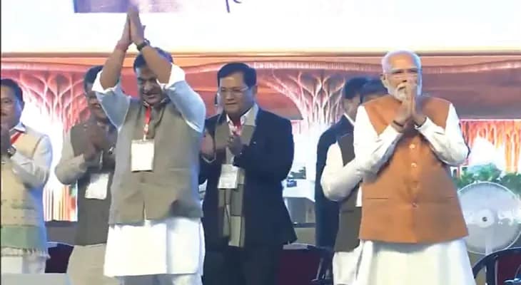 অসমের গুয়াহাটি আন্তর্জাতিক এয়ারপোর্টের নতুন টার্মিনাল বিল্ডিংয়ের উদ্বোধন করলেন প্রধানমন্ত্রী নরেন্দ্র মোদি