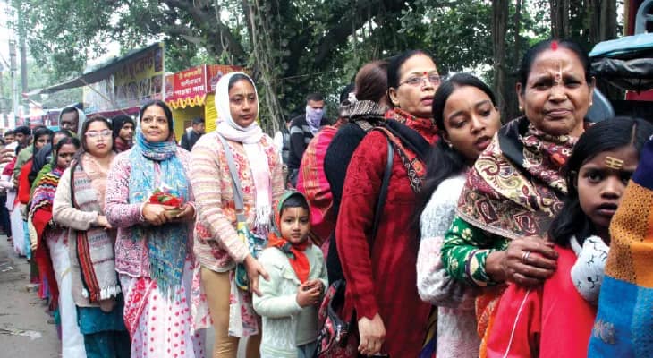 পৌষের প্রথম শনিবার বিষ্ণুপুর কালী মন্দিরে উপচে পড়ল ভিড়