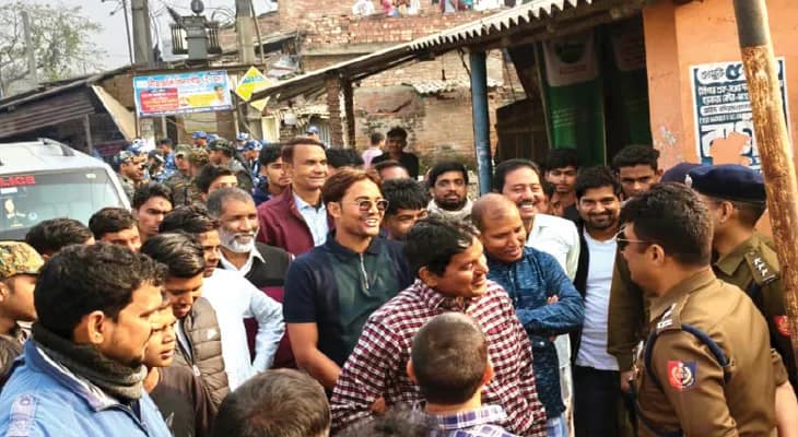 গ্যাং ওয়ার থামাতে দ্রুত বিশেষ পদক্ষেপ, মাদক কারবার নির্মূল করতে মোজামপুরে ঢুঁ পুলিস সুপার