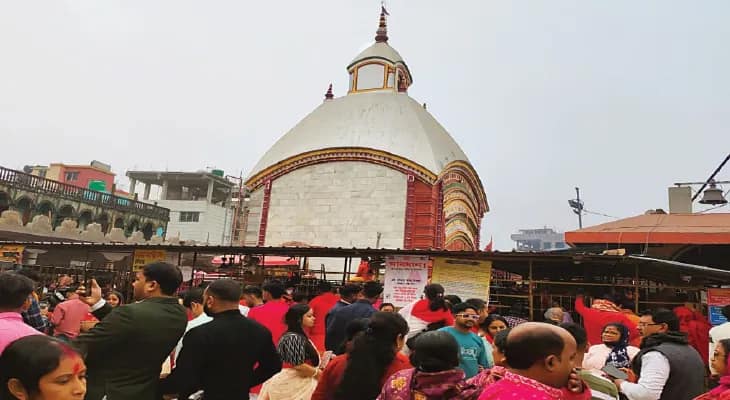 তারাপীঠে বড়দিন ও পৌষমেলা উপলক্ষ্যে পর্যটকদের ব্যাপক ভিড়, একদিন ম্যানেজ করতে পারলেই টানা চারদিন ছুটি