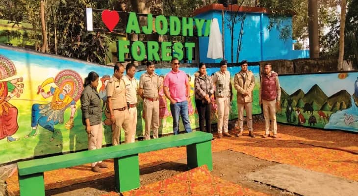 অযোধ্যা পাহাড়ে চালু সেলফি জোন, পর্যটকদের নিরাপত্তায় তৎপরতা তুঙ্গে