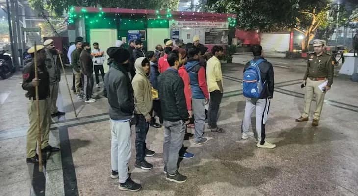 অপারেশন আঘাত: গত ২৪ ঘণ্টায় দিল্লিতে ধৃতের সংখ্যা বেড়ে ৬৬০