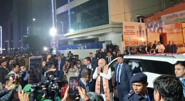 সল্টলেকে বিজেপির কার্যালয়ে গেলেন কেন্দ্রীয় স্বরাষ্ট্রমন্ত্রী অমিত শাহ
