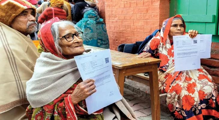 শুনানিতে ডাক নবতিপর, ক্যানসার আক্রান্তকেও, এসআইআর আবহে ফিরল নোটবন্দির স্মৃতি