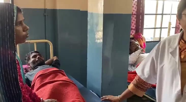 বিষাক্ত জল পান করে মধ্যপ্রদেশের ইন্দোরে অসুস্থ বহু, ভর্তি হাসপাতালে