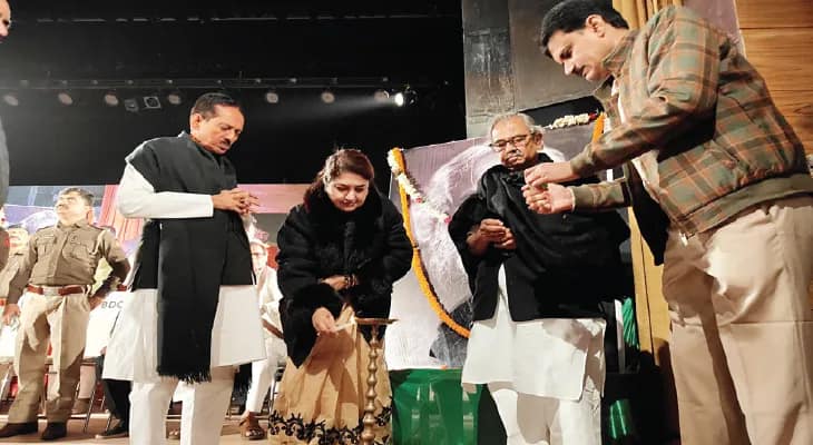 রামপুরহাটে সংস্কারের পর নবরূপে রক্তকরবী সাংস্কৃতিক মঞ্চের উদ্বোধন