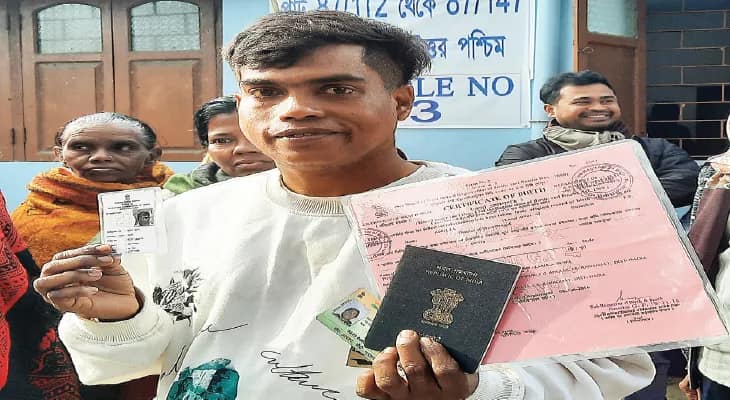 দেশের হয়ে জোড়া স্বর্ণপদক জয় আন্তর্জাতিক প্রতিযোগিতায়, দৌড়বিদ আতর আলিকে শুনানিতে ডাক!