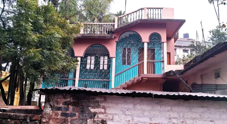 ‘পুতুল’ আর নেই, স্মৃতি হাতড়াচ্ছেন  জন্ম-শহর জলপাইগুড়ির বাসিন্দারা