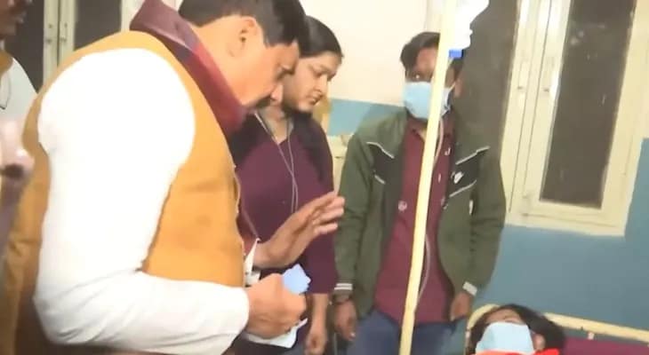ইন্দোরের হাসপাতালে গেলেন মধ্যপ্রদেশের মুখ্যমন্ত্রী মোহন যাদব