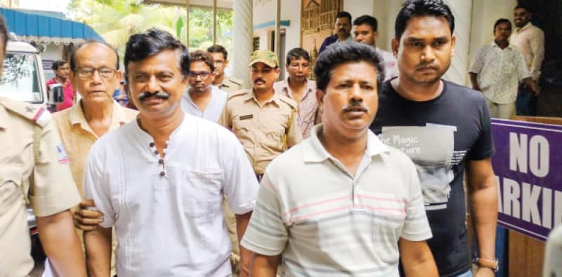 সরকারি ত্রাণ সামগ্রী পার্টি অফিসে রেখে দেওয়ায় ধৃত ২ তৃণমূল নেতা