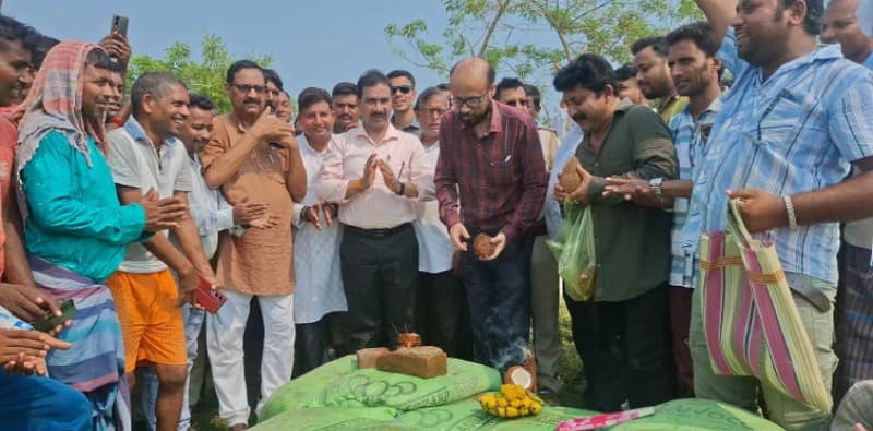 ভূতনিতে বন্যা প্রতিরোধের কাজ শুরু করলেন বিধায়ক
