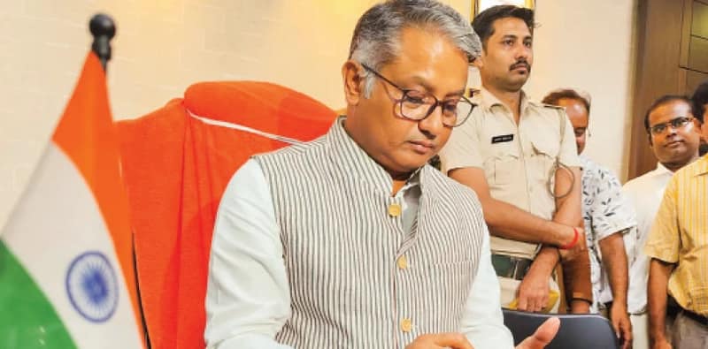জাতীয় শিক্ষানীতি হুবহু প্রয়োগ হবে রাজ্যে, দায়িত্ব নিয়েই জানালেন উচ্চশিক্ষা মন্ত্রী জগন্নাথ