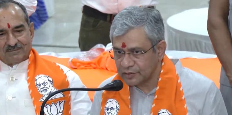 রাজস্থানের জয়পুরে বক্তব্য রাখছেন কেন্দ্রীয় মন্ত্রী অশ্বিনী বৈষ্ণব