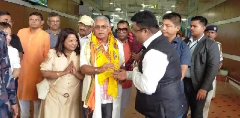কর্মীসংকটে ভুগছে মহকুমা পরিষদ, আজ বৈঠক পঞ্চায়েতমন্ত্রী দিলীপের