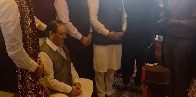 কেন্দ্রীয়  স্বাস্থ্যমন্ত্রী জেপি নাড্ডা সিমলার তারা দেবী মন্দির পরিদর্শন করলেন