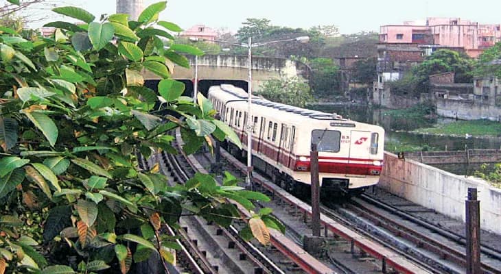 জানুয়ারিতে জোড়া মেট্রো রুটে প্রতি রবিবার বাড়তি পরিষেবা