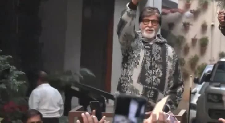 মুম্বইতে বাসভবনের বাইরে ভক্তদের সঙ্গে দেখা করলেন অমিতাভ বচ্চন