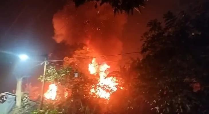 নোনাডাঙ্গায় আগুন, হতাহতের খবর নেই