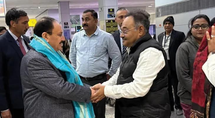 বিজেপির রাজ্য কমিটির বৈঠকে যোগ দিতে কলকাতায় এলেন দলের সর্বভারতীয় সভাপতি জে পি নাড্ডা