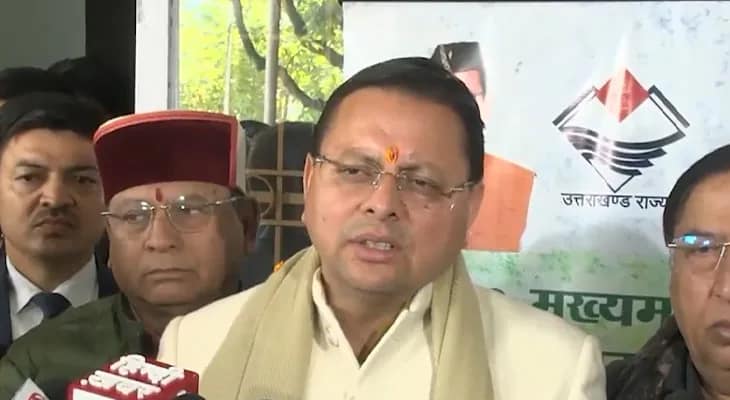 দেরাদুনে বক্তব্য রাখছেন উত্তরাখণ্ডের মুখ্যমন্ত্রী পুষ্কর সিং ধামি