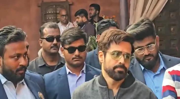 গুজরাতের আমেদাবাদে আন্তর্জাতিক ঘুড়ি উৎসবে গেলেন অভিনেতা ইমরান হাশমি