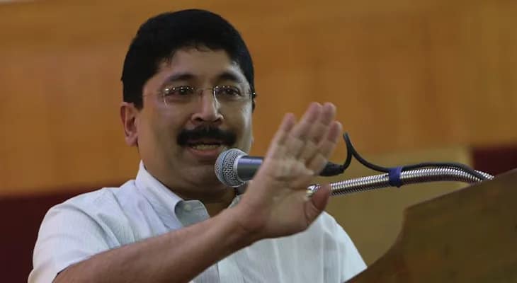 দক্ষিণ ভারতে মেয়েদের লেখাপড়া শেখানো হয়, উত্তর ভারতে তাঁরা দাসীর মতো থাকেন: ডিএমকে নেতা দয়ানিধি মারানের মন্তব্যে বিতর্ক
