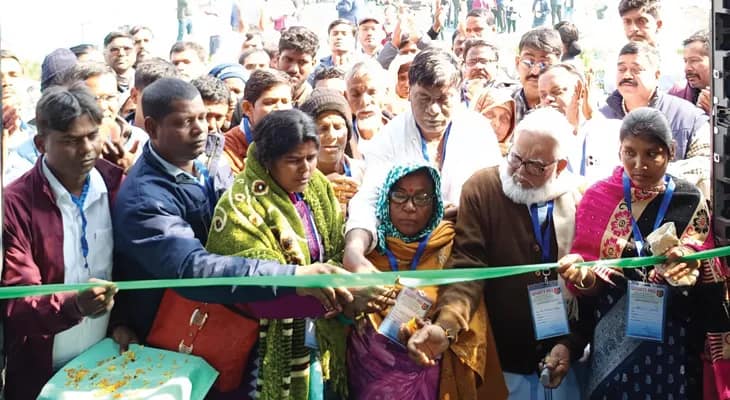 শহিদ পরিবারের হাত দিয়ে নন্দীগ্রামে সেবাশ্রয় কর্মসূচির উদ্বোধন