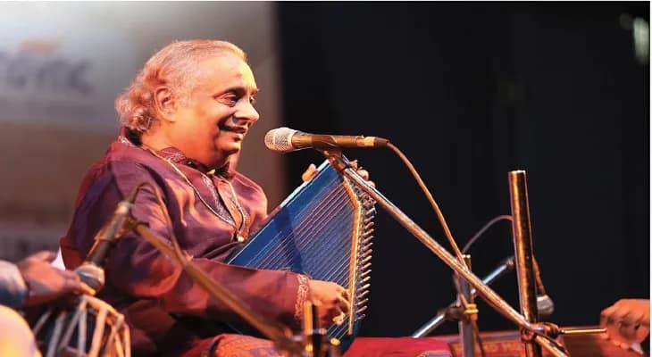‘সব ধরনের গানবাজনা শুনতে হবে’