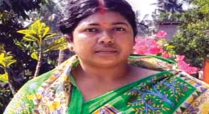 মামলাকারীই ‘দাগি’! স্কুলে গ্রুপ ডি কর্মী নিয়োগের প্যানেল বাতিল নিয়ে প্রশ্ন