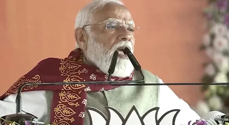 ‘নম্বর নয়, জীবনে উন্নতির উপরে মনোনিবেশ করো’, বার্তা মোদির