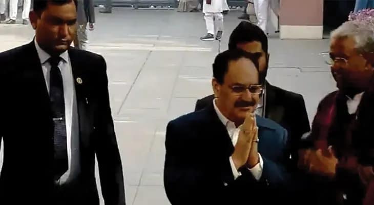 দিল্লিতে বিজেপির সদর দপ্তরে এলেন কেন্দ্রীয় মন্ত্রী তথা সর্বভারতীয় সভাপতি জে পি নাড্ডা