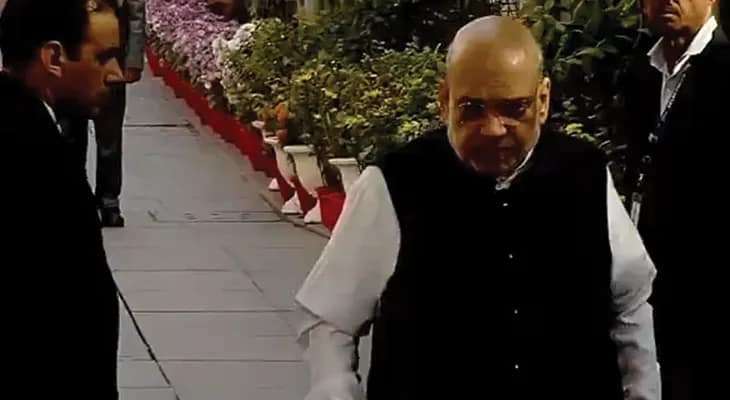 দিল্লিতে বিজেপির সদর দপ্তরে এলেন কেন্দ্রীয় স্বরাষ্ট্রমন্ত্রী অমিত শাহ