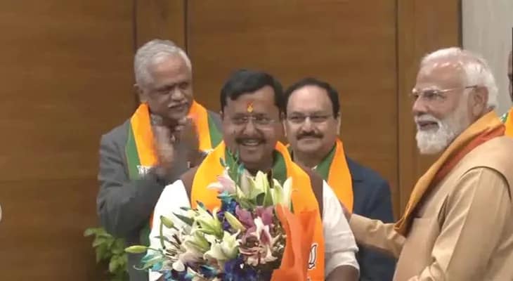 বিজেপির সর্বভারতীয় সভাপতি পদে দায়িত্ব গ্রহণ করলেন নীতিন নবীন