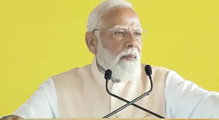 তামিলনাড়ুর চেঙ্গলপট্টুর একটি জনসভায় বক্তব্য রাখছেন প্রধানমন্ত্রী নরেন্দ্র মোদি