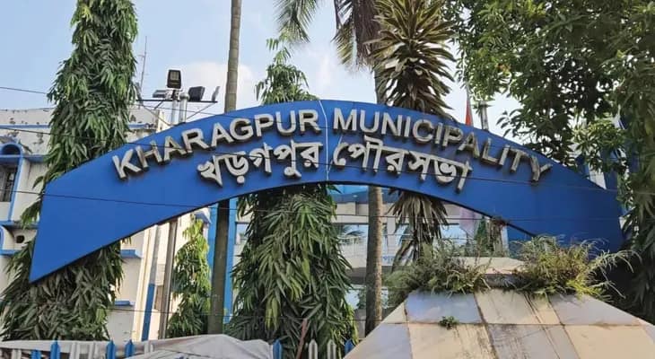 খড়্গপুর পুর বোর্ড বিজেপির ইস্যু, জবাব দেবে তৃণমূলও! আন্দোলনে বাম ও কংগ্রেস