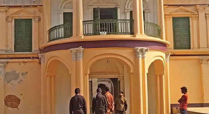 শুটিং করতে এসেছিলেন বচ্চন, কাজল, কালিকাপুর রাজবাড়ি এখন পর্যটকদের নজরে