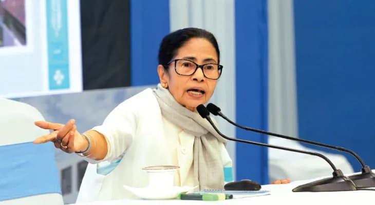 আজ সিঙ্গুরে সভা সেরেই দিল্লিতে মমতা, এসআইআর হয়রানির বিরুদ্ধে আন্দোলন রাজধানীতে