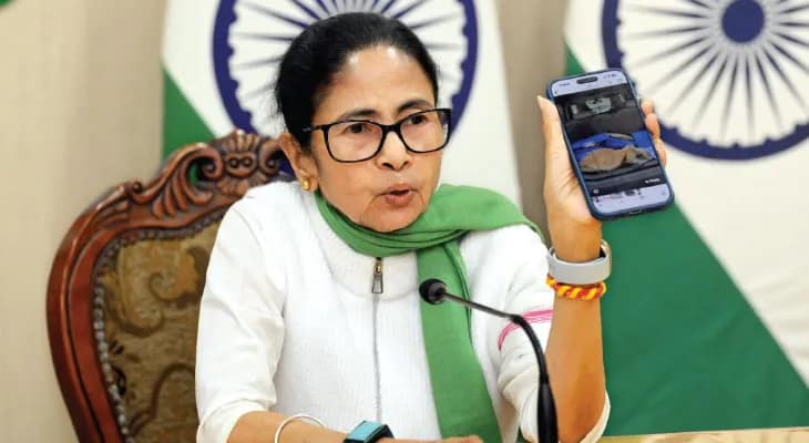 ২ লক্ষ কোটির বকেয়া দিচ্ছে না কেন্দ্র:মমতা