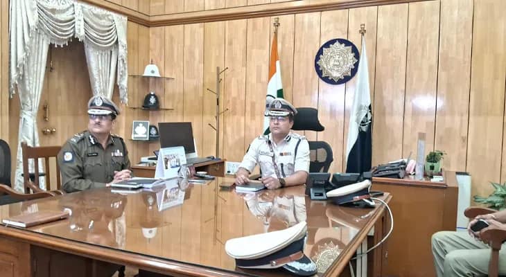 কলকাতার নবনিযুক্ত নগরপাল হিসেবে দায়িত্ব নিলেন সুপ্রতিম সরকার