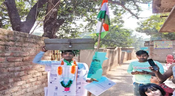 জাতীয় পতাকা ও গায়ে নথি সেঁটে শুনানিতে আনিকুল