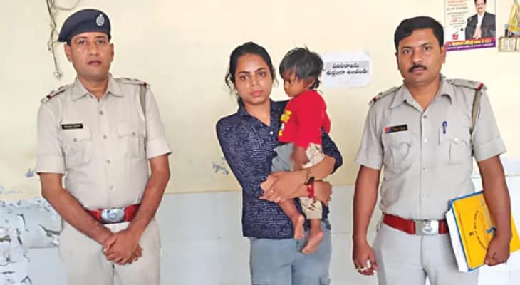 একাধিক দালালের হাত ঘুরে শাসনের শিশুকন্যা পাচার হয়েছে তেলেঙ্গানায়