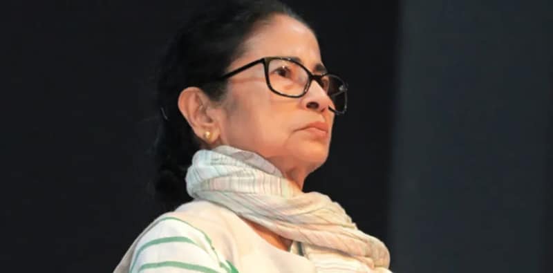 মমতার অগ্নিবাণে সুপ্রিম ‘মান্যতা’, নাম বাদের ক্ষমতা থাকল না মাইক্রো অবজার্ভারদের, বাড়ল সময়, ২১ তারিখ পর্যন্ত স্ক্রুটিনি