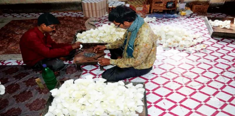 মুখ্যমন্ত্রীর সক্রিয়তার পরও পালকের সমস্যা না মেটায় হতাশ উলুবেড়িয়ার শাটল কক নির্মাতারা