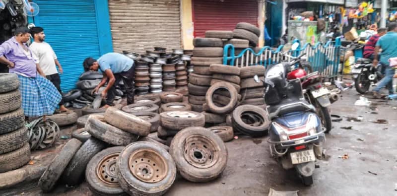 গাড়ির চোরাবাজারে পুরানো অ্যাম্বাসাডরের চেসিসের চাহিদা তুঙ্গে, বিক্রি ২৫ হাজারেও!
