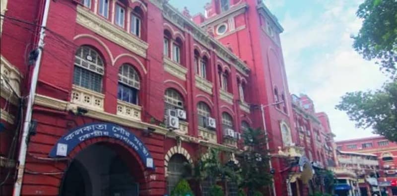 কয়েক ধাপেই সংস্কার, গ্র্যান্ডের সামনে থেকে সরানো হবে হকার