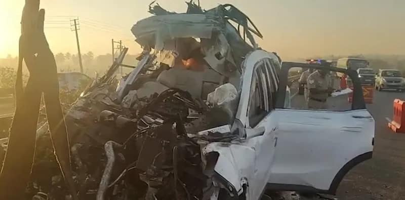 কর্ণাটকের চিক্কাবল্লাপুরে গাড়ি দুর্ঘটনা, ৭ জনের মৃত্যু