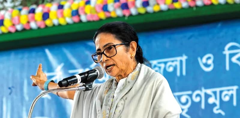 বিজেপির জুমলা মানিক বুঝলেও বোঝেনি বঙ্গ সিপিএম