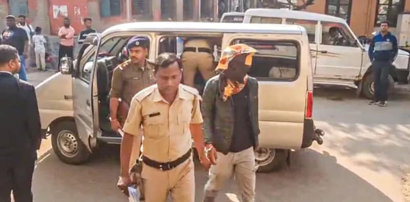 ভোটারকে অপহরণের অভিযোগ, গ্রেপ্তার বিএলও ও তাঁর সাগরেদ!