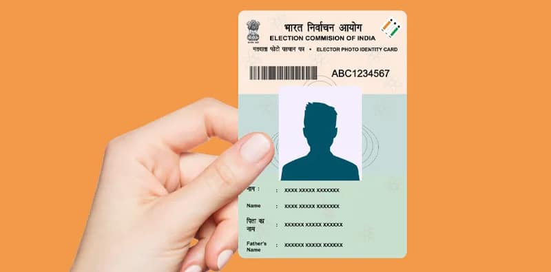চন্দ্রকোণায় ড্রেন থেকে একগুচ্ছ ভোটার কার্ড উদ্ধার, শোরগোল